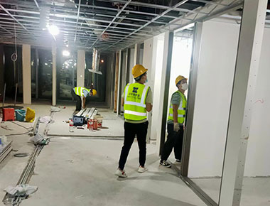 新都會裝飾專業工人