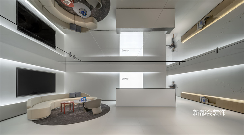 地產(chǎn)公司辦公空間裝修效果