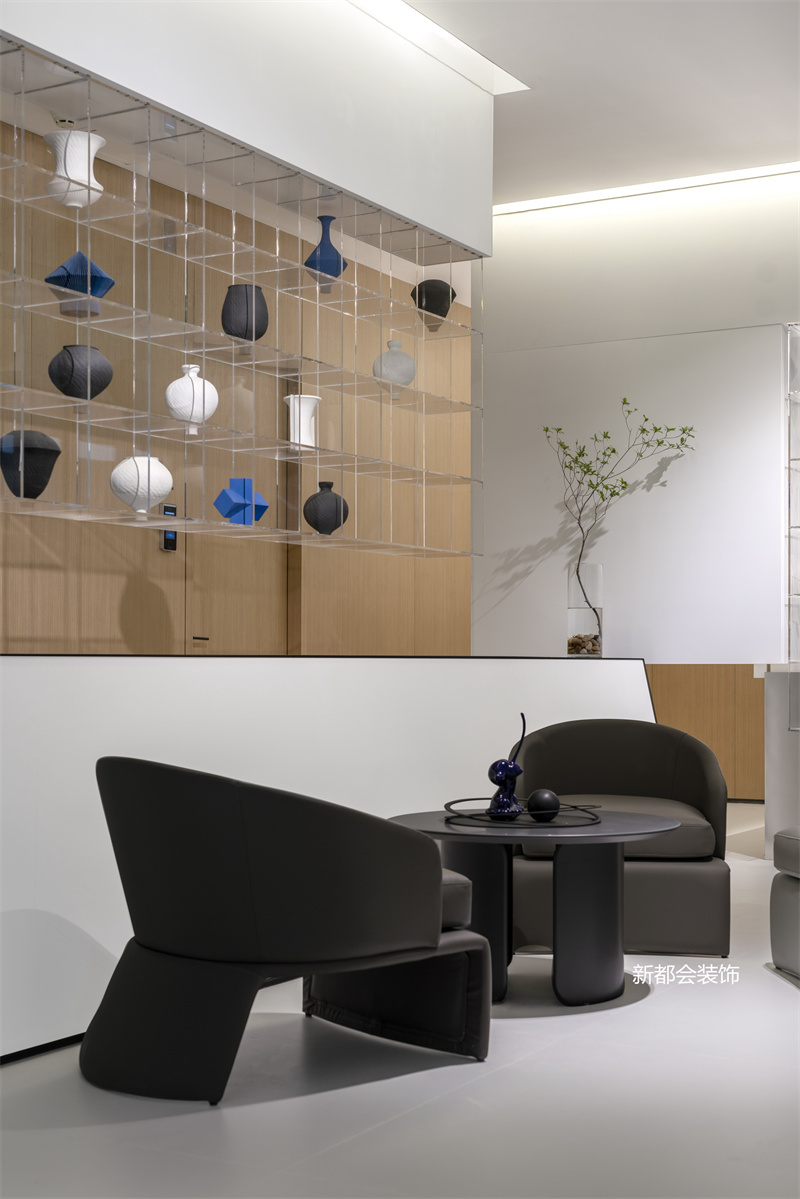 地產(chǎn)公司辦公空間裝修效果