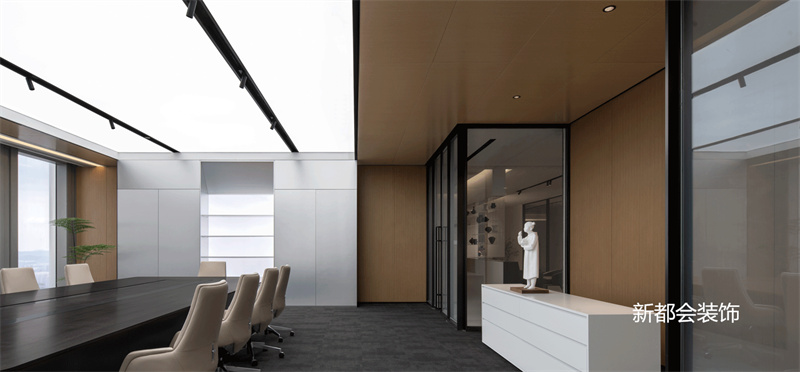 地產(chǎn)公司辦公空間裝修效果